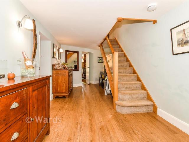 House for sale in Hunton, Midway