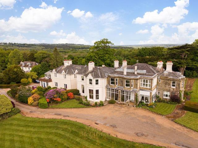 House for sale in West Hoathly, Perryfields