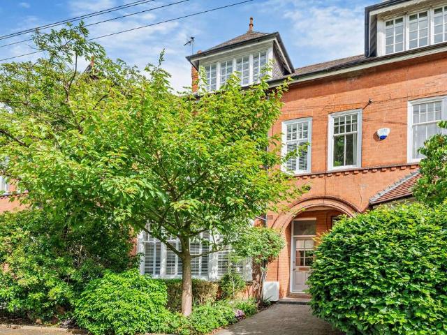 House for sale in Knighton, Old Wharf
