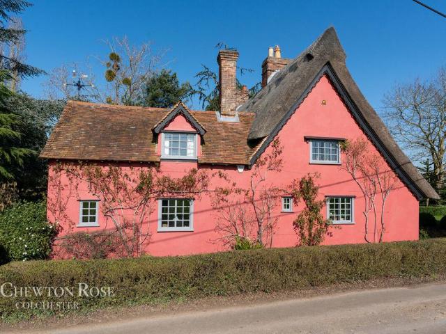 House for sale in Chelmondiston, Suffolk