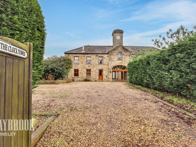 House for sale in Silkstone, South Yorkshire