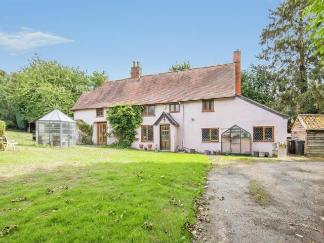 House for sale in Bedingfield, Suffolk