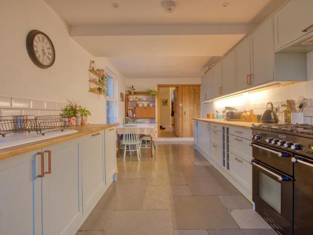 House for sale in Rowbarton, Rumwell
