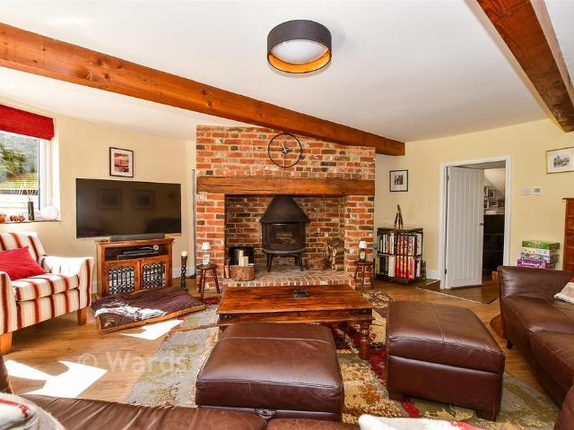 House for sale in Hunton, Midway