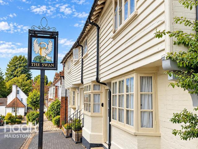 House for sale in Sutton Valence, Maidstone