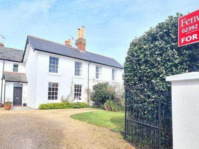 House for sale in Anglesey, Middlecroft
