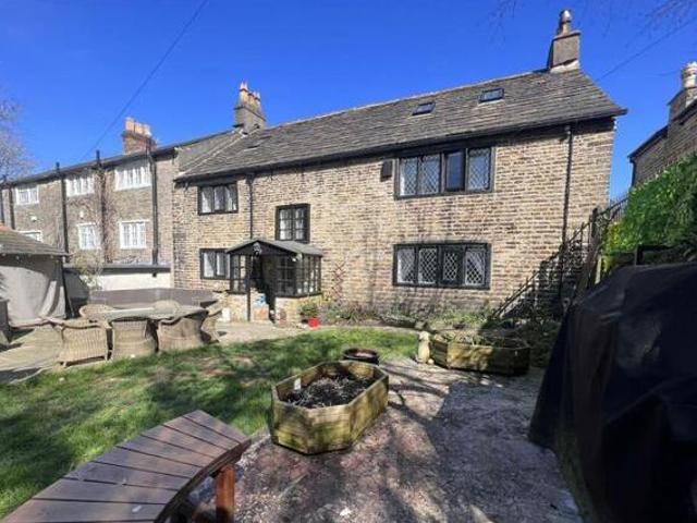 House for sale in Lyons, Greater London