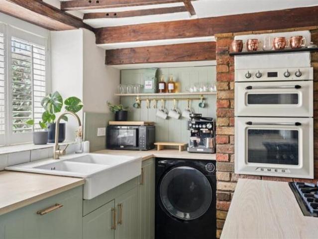 House for sale in Old Stratford, Northamptonshire