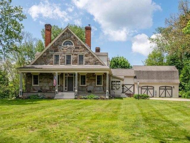 House for sale in Charlestown Main Street Historic District, Charlestown