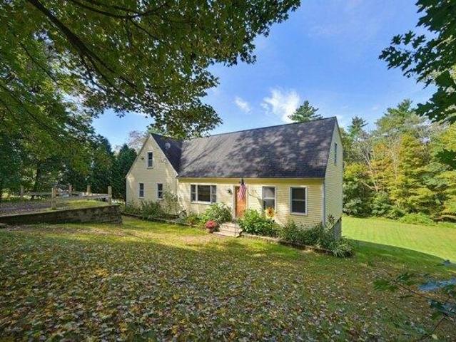 House for sale in Charlton, Worcester County