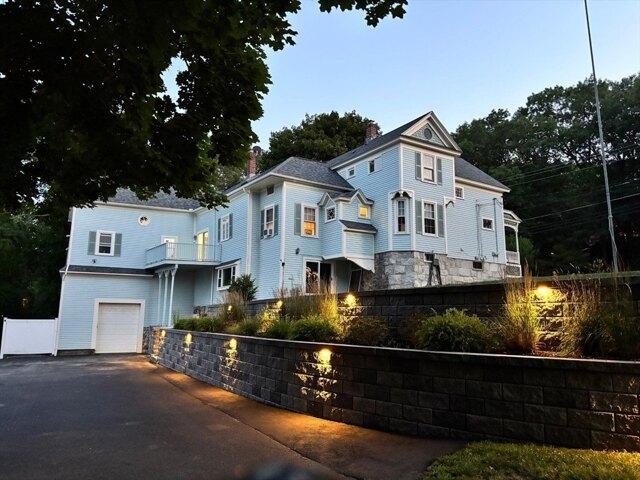 House for sale in Chelmsford, Massachusetts