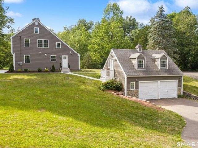 House for sale in Cheshire, Connecticut