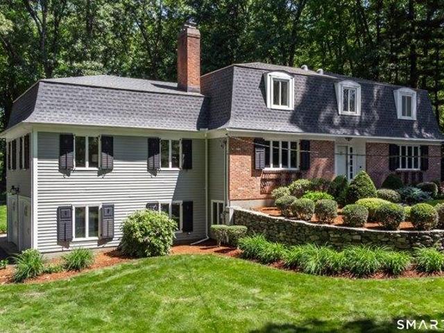 House for sale in Honeypot Glen, Cheshire