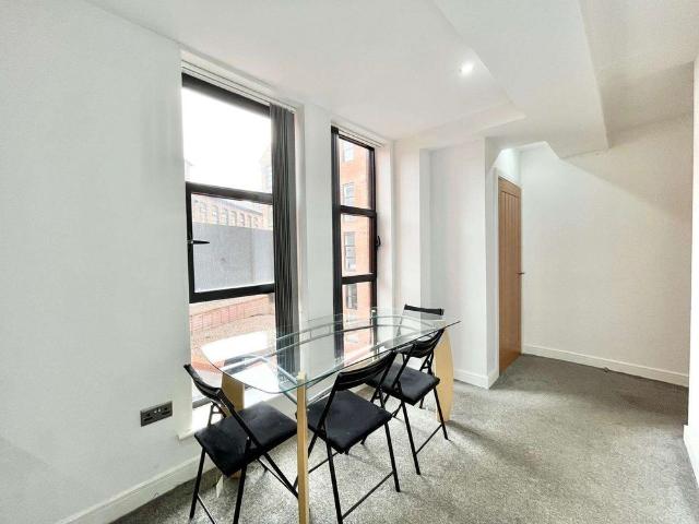 Room for rent in Jewellery Quarter, West Midlands