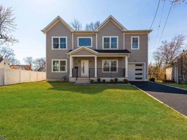 House for sale in Clark, New Jersey