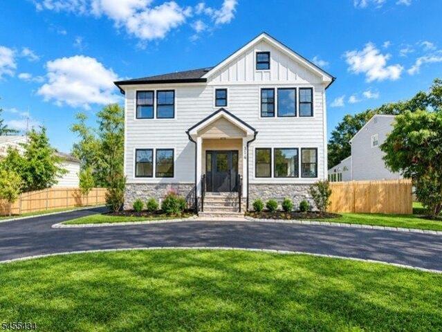 House for sale in Madison Hill, Clark