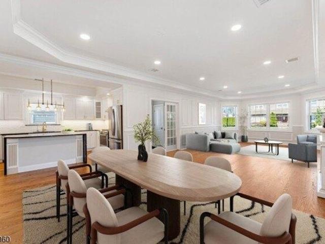 House for sale in Clark House for sale in Clark
