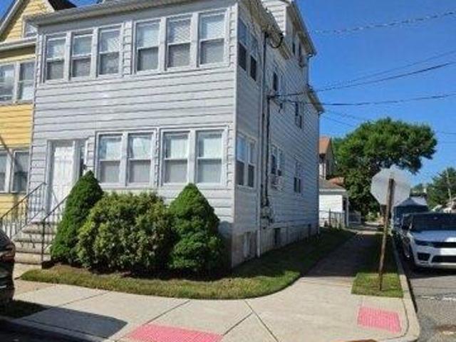 House for sale in Passaic, New Jersey