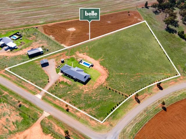 House for sale in Coolamon, New South Wales