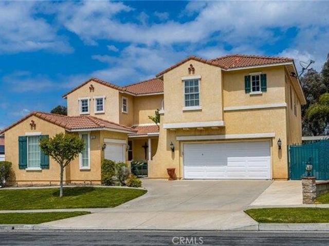 House for sale in Corona, California