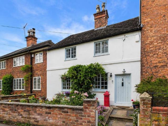 House for sale in Beamhurst, Staffordshire