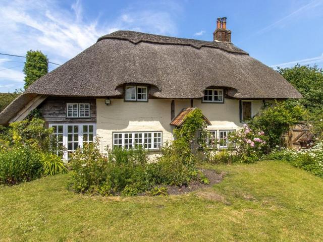House for sale in Hill Houses, Winchester