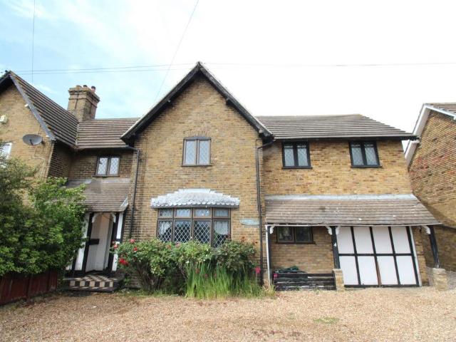 House for sale in Cranham, Greater London