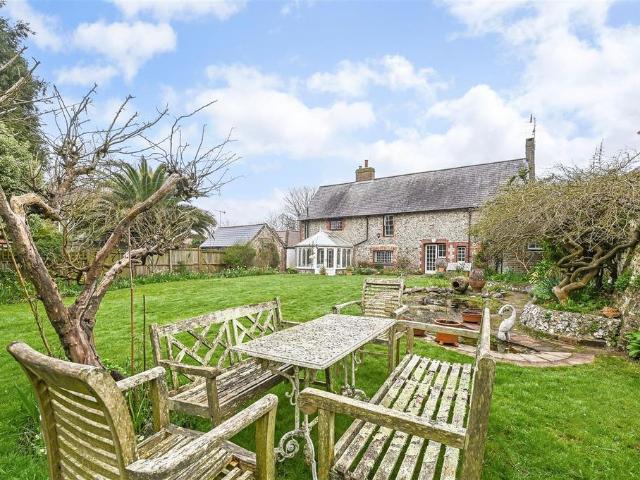 House for sale in Fishersgate, West Sussex