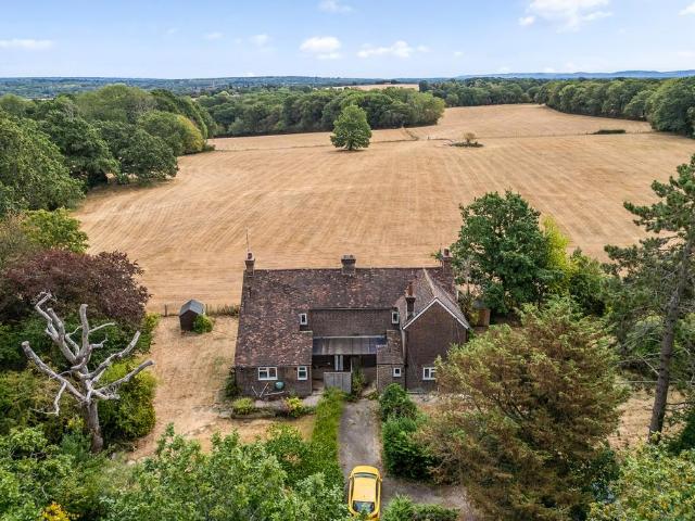 House for sale in Bashurst Hill, Horsham