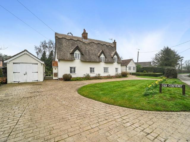 House for sale in Chelmondiston, Suffolk