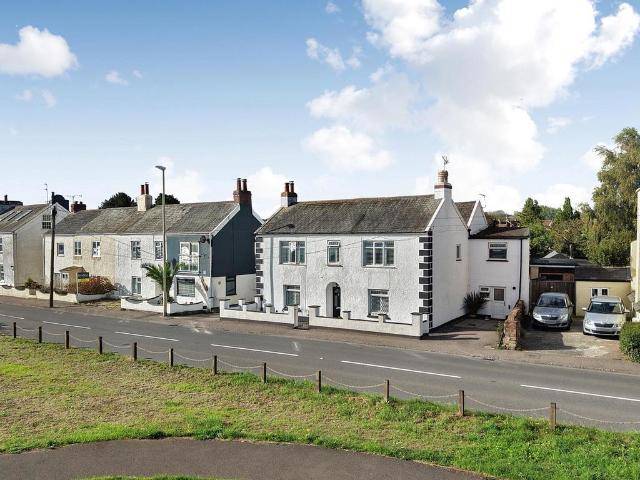 House for sale in Starcross, Teignbridge