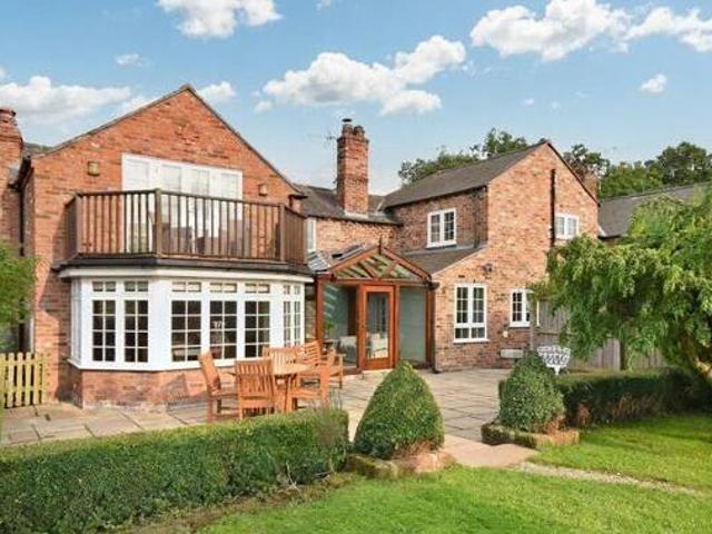 House for sale in Lyons, Greater London