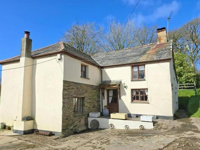 House for sale in Launceston, Cornwall