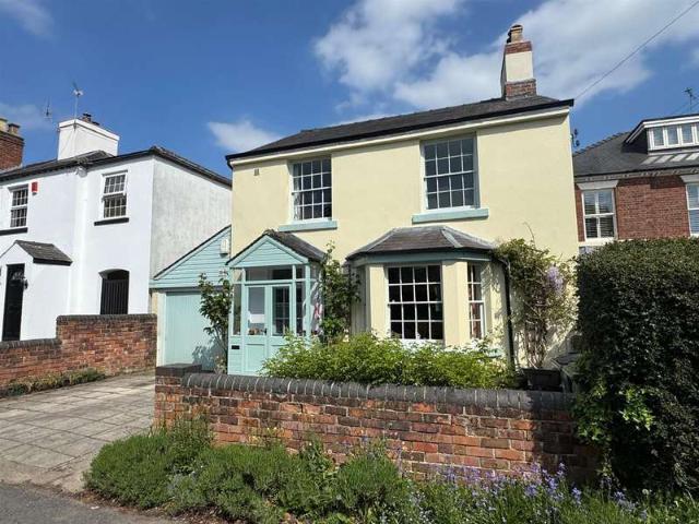 Cottage for sale in Derby, Quarndon
