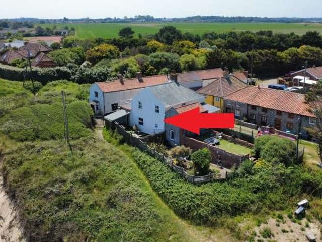 Cottage for sale in Stokesby, Norfolk