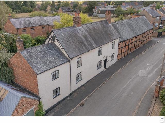 House for sale in Stanford On Avon, Leicestershire