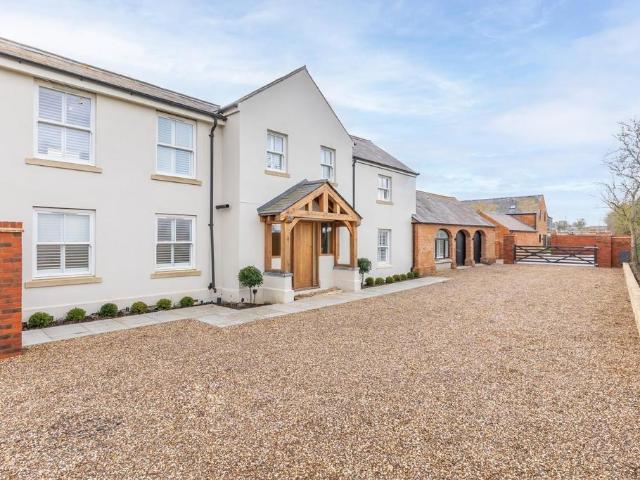 House for sale in Burcott, Stewkley