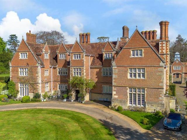 House for sale in Little Crawley