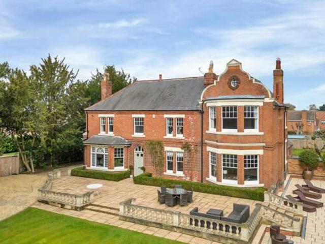 House for sale in Lyons, Greater London