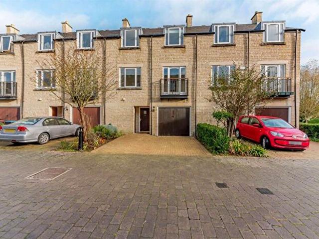 Apartment for rent in Black Bourton, Oxfordshire