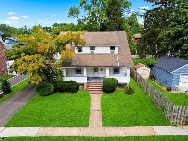 House for sale in Cranford, New Jersey