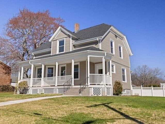 House for sale in Cumberland, Rhode Island