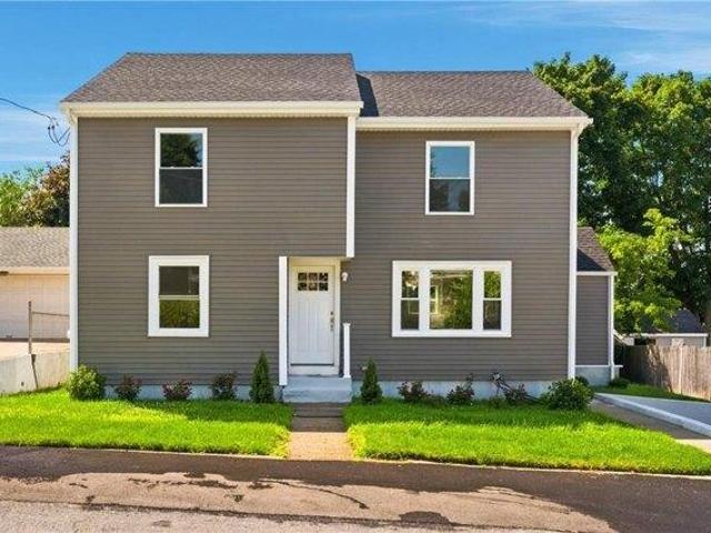 House for sale in Cumberland, Rhode Island