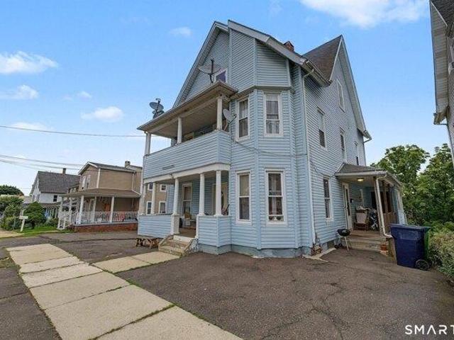 House for sale in Danbury, Western Connecticut Planning Region