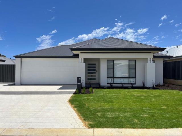 House for sale in Parklands, Western Australia