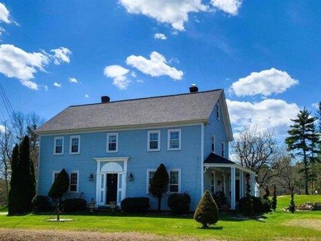 House for sale in New Hampshire
