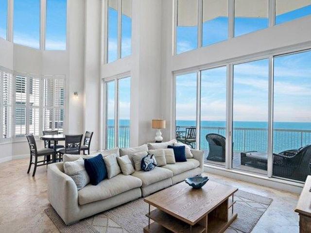 Condo for sale in Destin