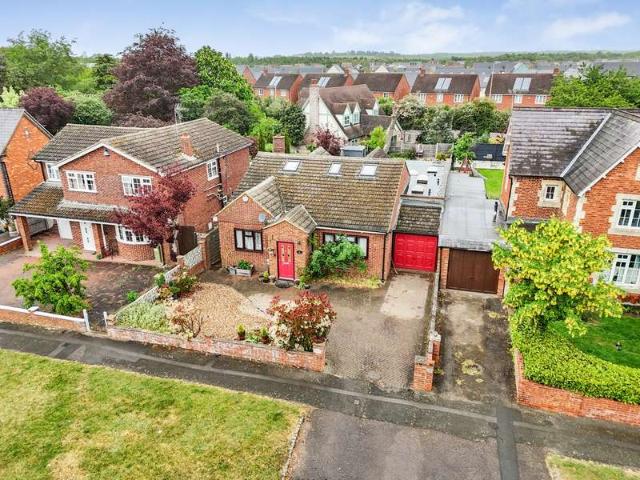 Bungalow for sale in Milton Keynes