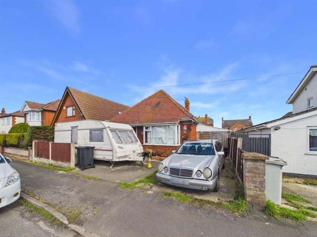Bungalow for sale in Mablethorpe and Sutton, Belleau