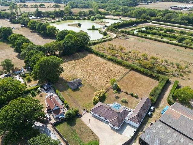Bungalow for sale in Ashurst Bridge, Hampshire